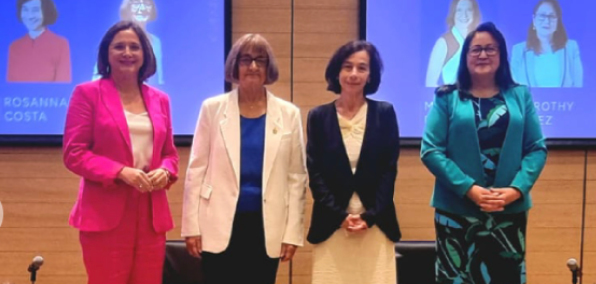 8M: Destacadas autoridades participaron en conversatorio de la CGR